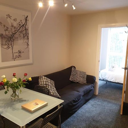 Birmingham Ruby, 2 Bedroom Apartment Luaran gambar