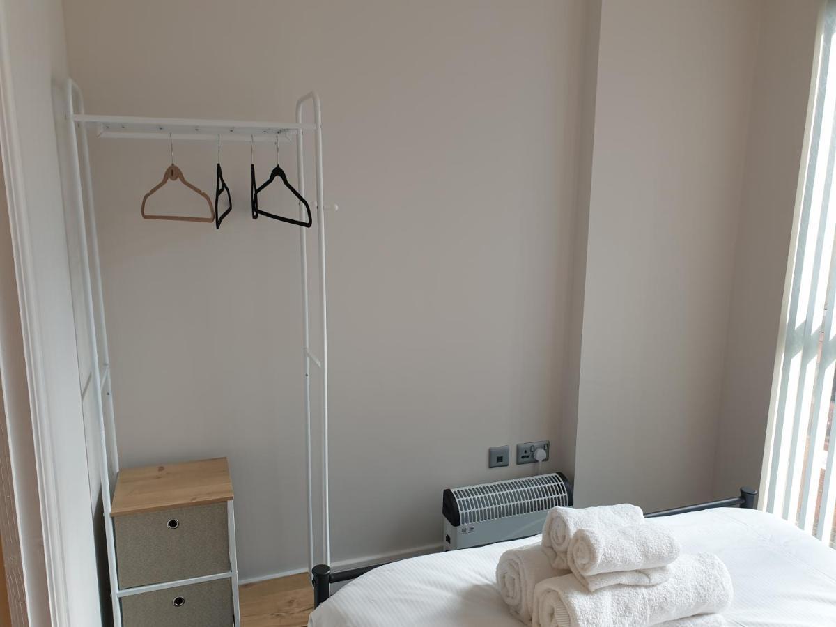 Birmingham Ruby, 2 Bedroom Apartment Luaran gambar